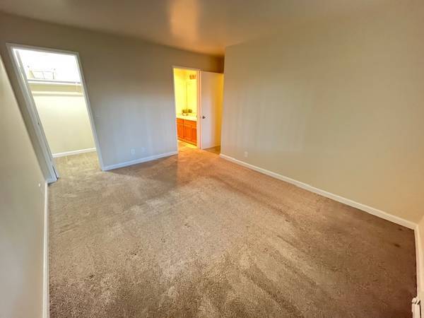 $1.215 / 2 habs - 52 S 12th St, San José, CA (centro de San José)63348308325763122