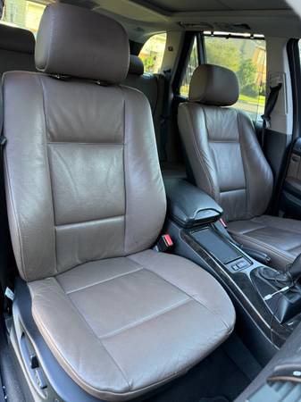 BMW X5 3.0i - $5,900 (Albertson)63654710775939121