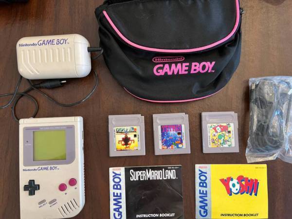Nintendo Game Boy Gameboy (DMG-01) 1989 1