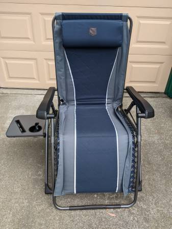 Like new TIMBER RIDGE Zero Gravity Recliner Patio Camping Lounge Chair 1