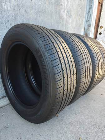 235/60/18" Michelin Primacy mxm4 1