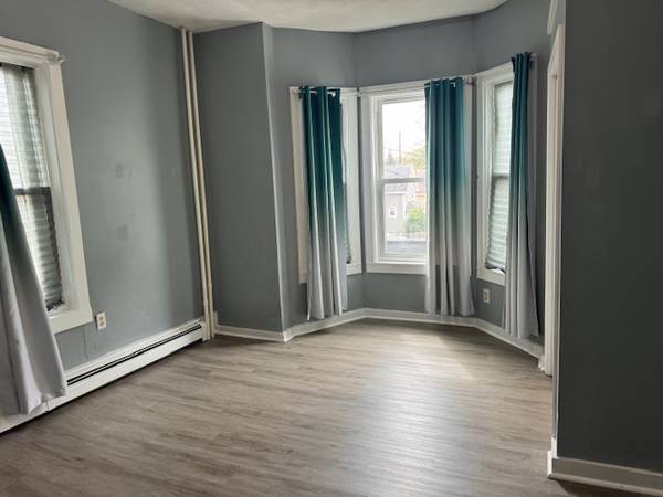 $1,950 / 1br - 700ft2 - Nicely renovated 1 bedroom apartment in Malden (Malden)63655303195905121