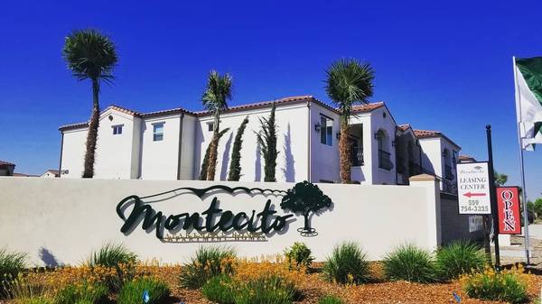 $2,200 / 3br - 1356ft2 - Move In Special!! 3 Bedrooms Available NOW! (Visalia)63809763640961121