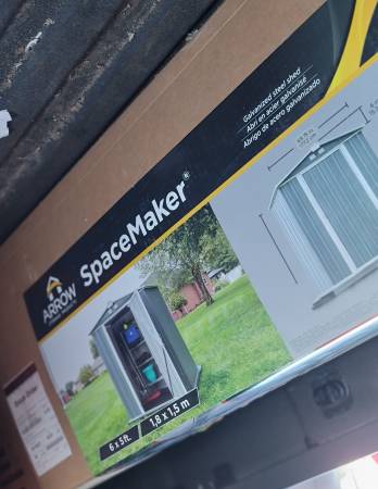 Arrow SpaceMaker 6-ft x 5-ft Galvanized Steel Storage Shed -BRAND NEW 1