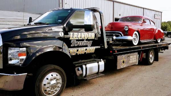 Tow Truck Driver Needed 1