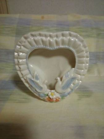 Heart With Doves Picture Frame 1