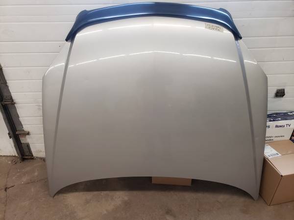 07-13 Chevy impala hood 1