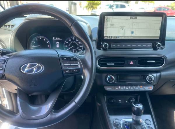 2023 Hyundai Kona SEL in Amazing condition!! Must see!! - $15,800 (Gardena)63615956227715124