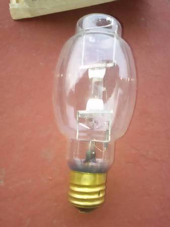 SYLVANIA 175, 250, & 400 WATT METAL HALIDE BULBS 1