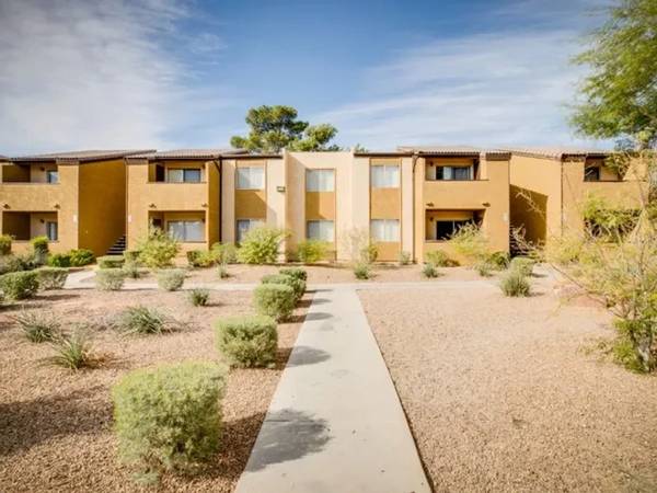 $1,123 / 1br - 658ft2 - 1/bd, Dishwasher, Public Transportation63907028527619123