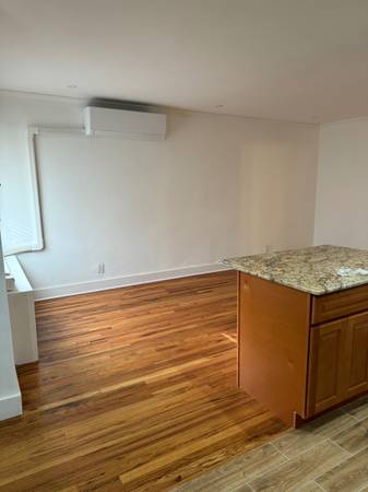 $2,650 / 2br - 2 bedroom apartment (Utilities included) (Mill basin)64193137666561123