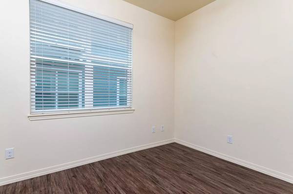 $1,463 / 2br - 618ft2 - Spacious 2 Bedroom floorplans! Come see our great community! (Vancouver)64038883988739124
