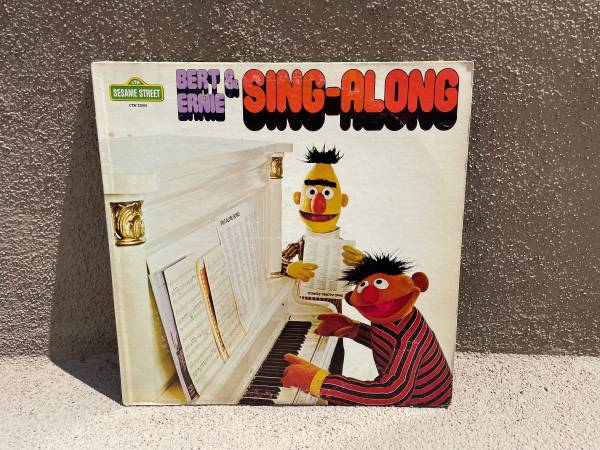 Sesame Street Bert & Ernie Sing Along Vinyl Record Album 1