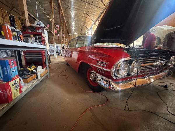 1960 Chevrolet Impala - $60,000 (Hollister)63478426332419124