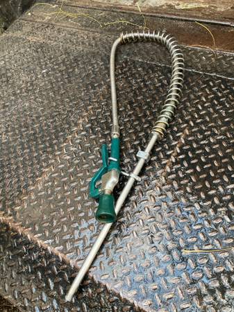 sink pre rinse spray hose 1