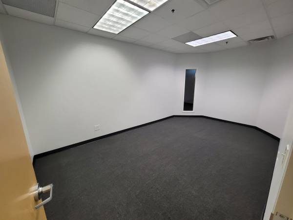 $550 / 100ft2 - Espacio de trabajo compartido flexible y asequible en Princeton (Princeton)63676345751939121