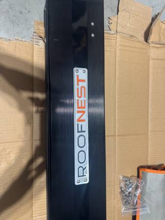 Roofnest Litewing 270° Awning — Lightly Used 1