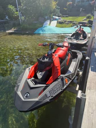 2 Seadoo Sparks con remolque, pocas horas - $18 250 (Sammamish)63442861103619123