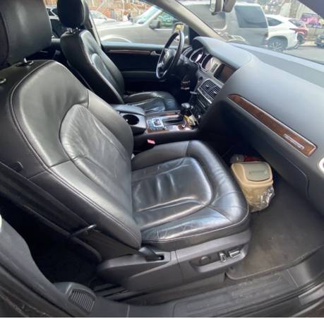 AUDI Q7 2010 GRIS SUV PRECIO $4,500 - $4,500 (Elmhurst)63614236388099121