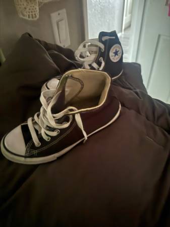 Converse shoes 1