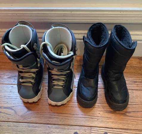 Burton Snowboard Boots + Snow Boots 1