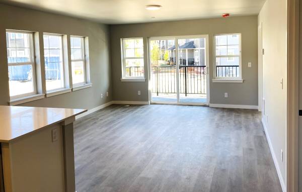 $2,250 / 3br - 985ft2 - 3 Bedroom, 1.5 Bathroom in Barkley Neighborhood! (Bellingham)63920957300099123