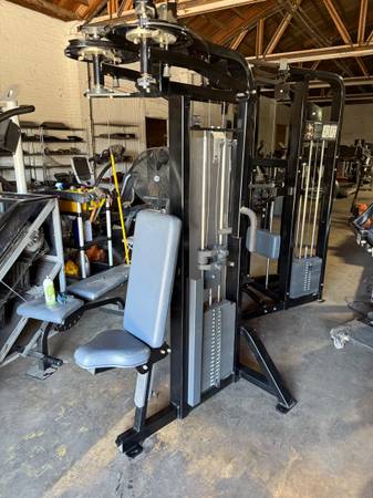 Life Fitness Pro 2 Pec Deck/rear fly (FREE DELIVERY) 1