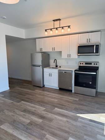 $1,295 / 319ft2 - Last 4th Floor Studio - Up To $1,200 OFF Move-In! (Lake City)63688549540865120