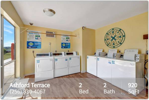 $1,080 / 2br - 920ft2 - Spacious and comfortable 920 sqft, 2 bed, 2 bath close to campus (Huntsville - Behind Bill Penney Toyota)63801834735875122