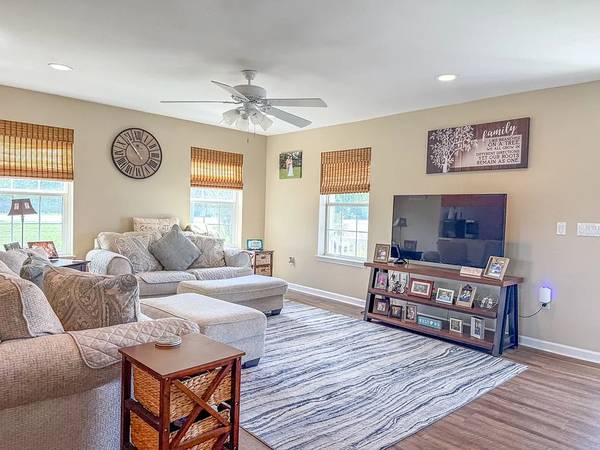 $449,000 / 1476ft2 - 3bd 2ba Home for Sale in MEXICO BEACH63924679429250124