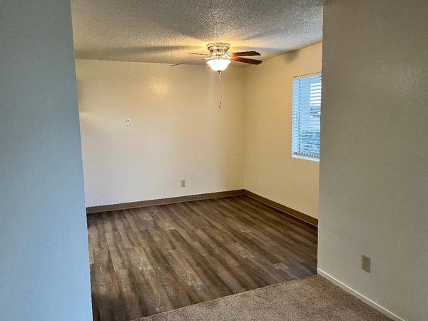 $1,720 / 2br - 1015ft2 - RARE APARTMENT AVAILABLE❕RENOVATED 2 BED 2 BATH HOME COMING SOON❕ (🐈PET FRIENDLY🐕‍🦺GREAT AMENITIES🏊🏽‍♂️,🏋🏽‍♀️,🏀,🧺,🍔)64008334005249122