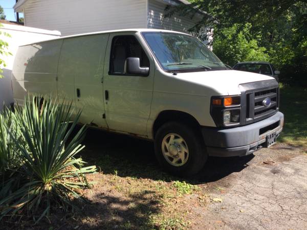12 E350 76K 17 Transit Med Roof 15 Chev 123K 1-Propietario NYSI Trades B.O. - $8,995 (Rat 90 West)63483447764993122