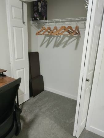 $800 / 2 habitaciones - 1200 pies² - Habitación amueblada con baño privado en alquiler, servicios e internet incluidos (Bellingham)63509617782531122