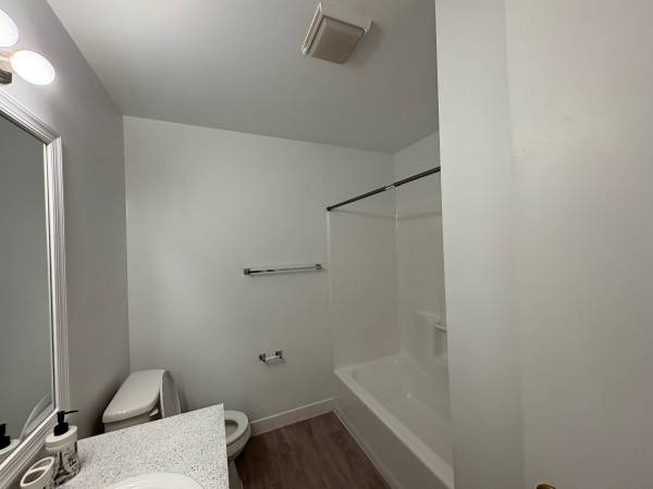 $900 / 2br - Room for Rent – Private Bathroom (For One Woman Only) (Stuart)63799881957889120
