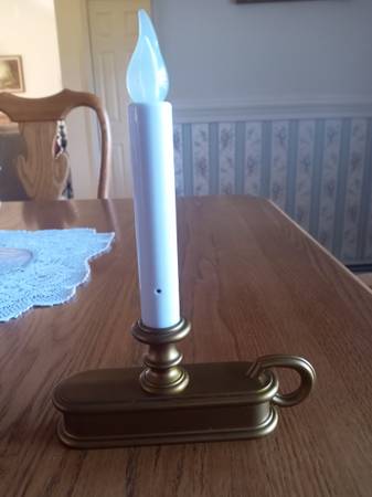 Christmas window candles 1