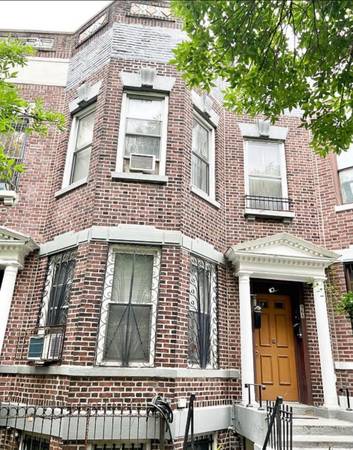 $2,745,000 / 4br - 2625ft2 - MULTI-FAMILY- POOL (Brooklyn)63945499899138120