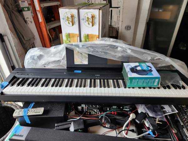 NEW Yamaha P45 88-Key Weighted Digital Piano 1