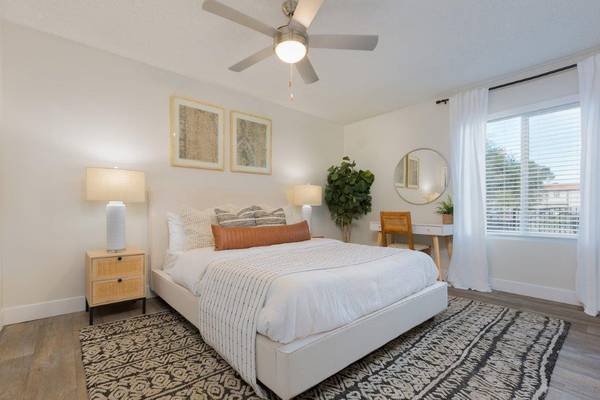 $1,514 / 3br - 1192ft2 - Pets Welcome, Upgrades Everywhere, Designer Finishes, Tour Today (North Phoenix)64024998085122121