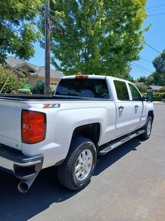 2016 Chevy Silverado 2500HD Duramax Z71 Allison transmission New smog - $27,900 (San Jose ca)63478606485889122