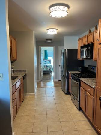 $2,500 / 2br - ALQUILER DE INVIERNO 2 HAB-2 BAÑOS Condo, Garaje-2 Plazas, Portsmouth, Newburyport (Hampton Beach)63699236784897124