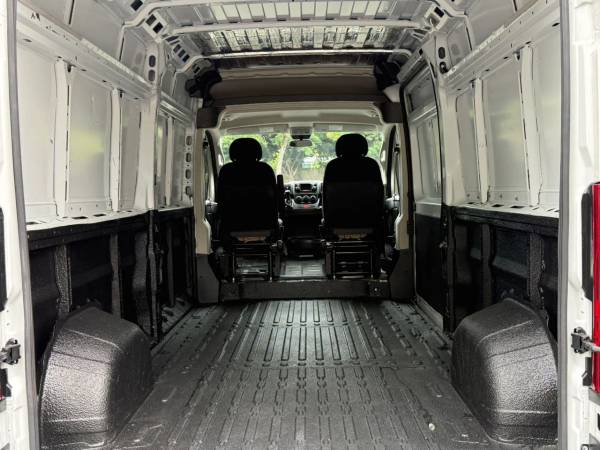 2021 RAM 2500 High Roof - Photo 3