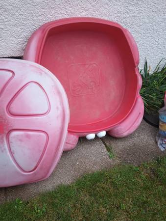 Kids sandbox 1