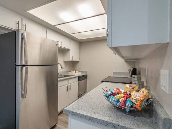 $1,860 / 1br - 600ft2 - 1/BD, Microwave, Refrigerator (8655 Arlington Ave, Riverside, CA)64028084443779121