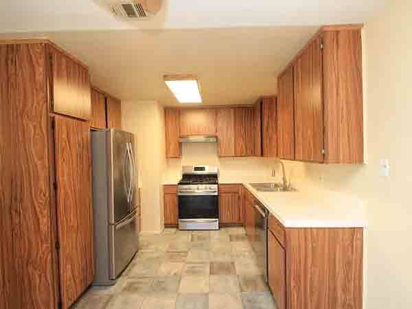 $1,054 / 2br - 😎💎 Beautifully renovated 2 bedroom 2 bathroom home.👍😘 (Ventura, CA)63758149679619123