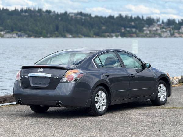 2012 NISSAN ALTIMA 117k millas TÍTULO LIMPIO - $5999.00 (Seattle)63617178965763122