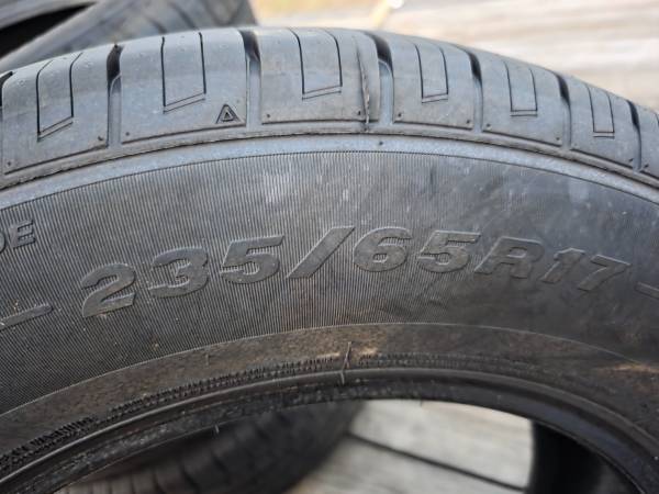 235/65/17 tires 1