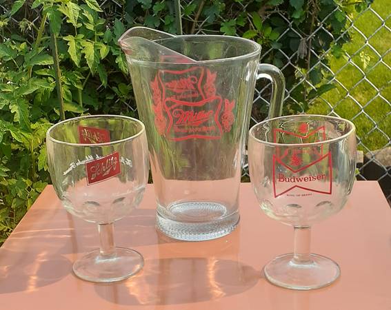 Vintage Miller Beer Pitcher w/ Budweiser and Schlitz Beer Glasses 1