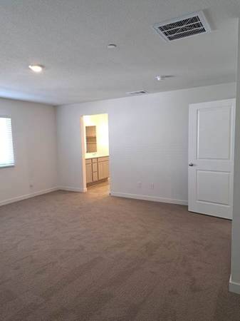 $2,400 / 5br - 595ft2 - Free One Month Rent in New York (New York)63854289928961122