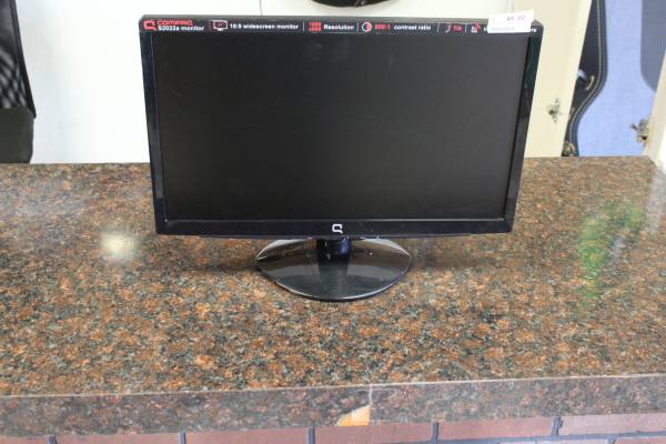 COMPAQ S2022A 18.5" MONITOR - $30 (Mesa)63471209117315120