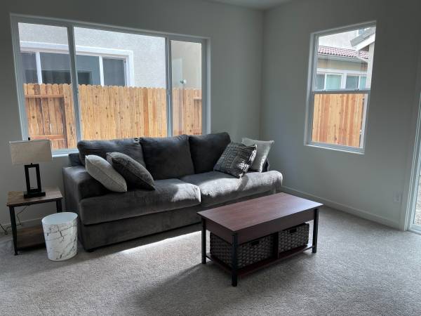 $825 / 4br - 2205ft2 - 1 Bedroom available in North Natomas (North Natomas)63961467939715123
